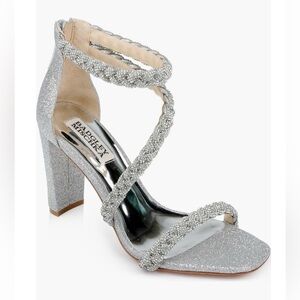 2083- Badgley Mischka Heel Sandals Silver Color Size 7 NWT
